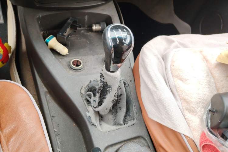 Used Wuling Hongguang 2016 1.5L Restyled S Comfort Version Gear Lever