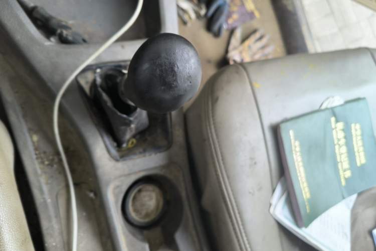 Used Wuling Hongguang 2016 1.5L Restyled S Comfort Version Gear Lever