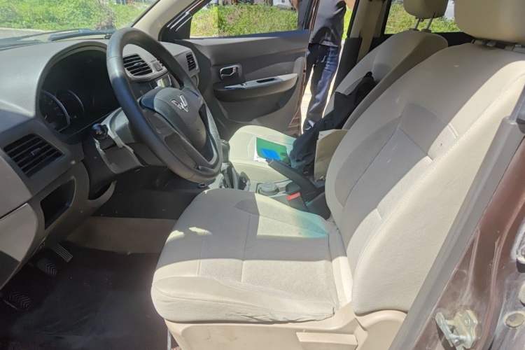 Used Wuling Hongguang 2016 1.5L S Comfort Version Left Front Seat