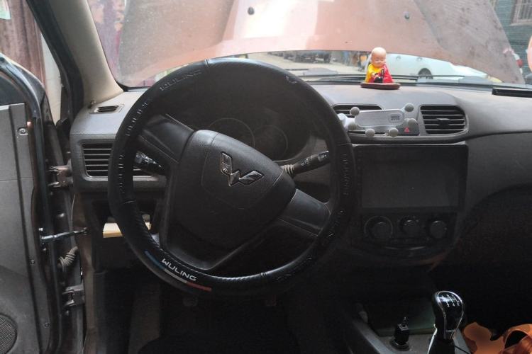 Used Wuling Hongguang 2016 1.5L Restyled S Comfort Version Steering Wheel