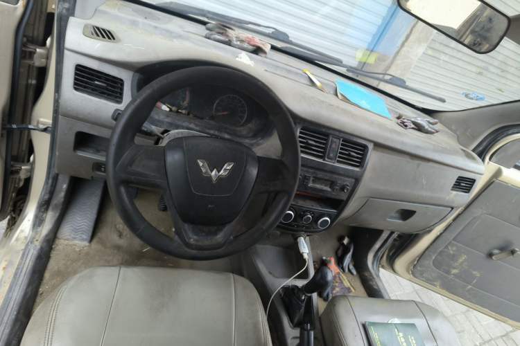 Used Wuling Hongguang 2016 1.5L Restyled S Comfort Version Steering Wheel