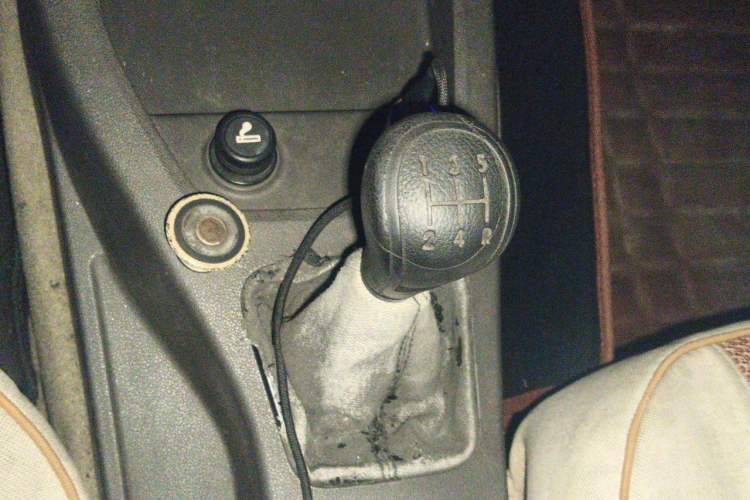 Used Wuling Hongguang 2016 1.5L Restyled S Comfort Version Gear Lever
