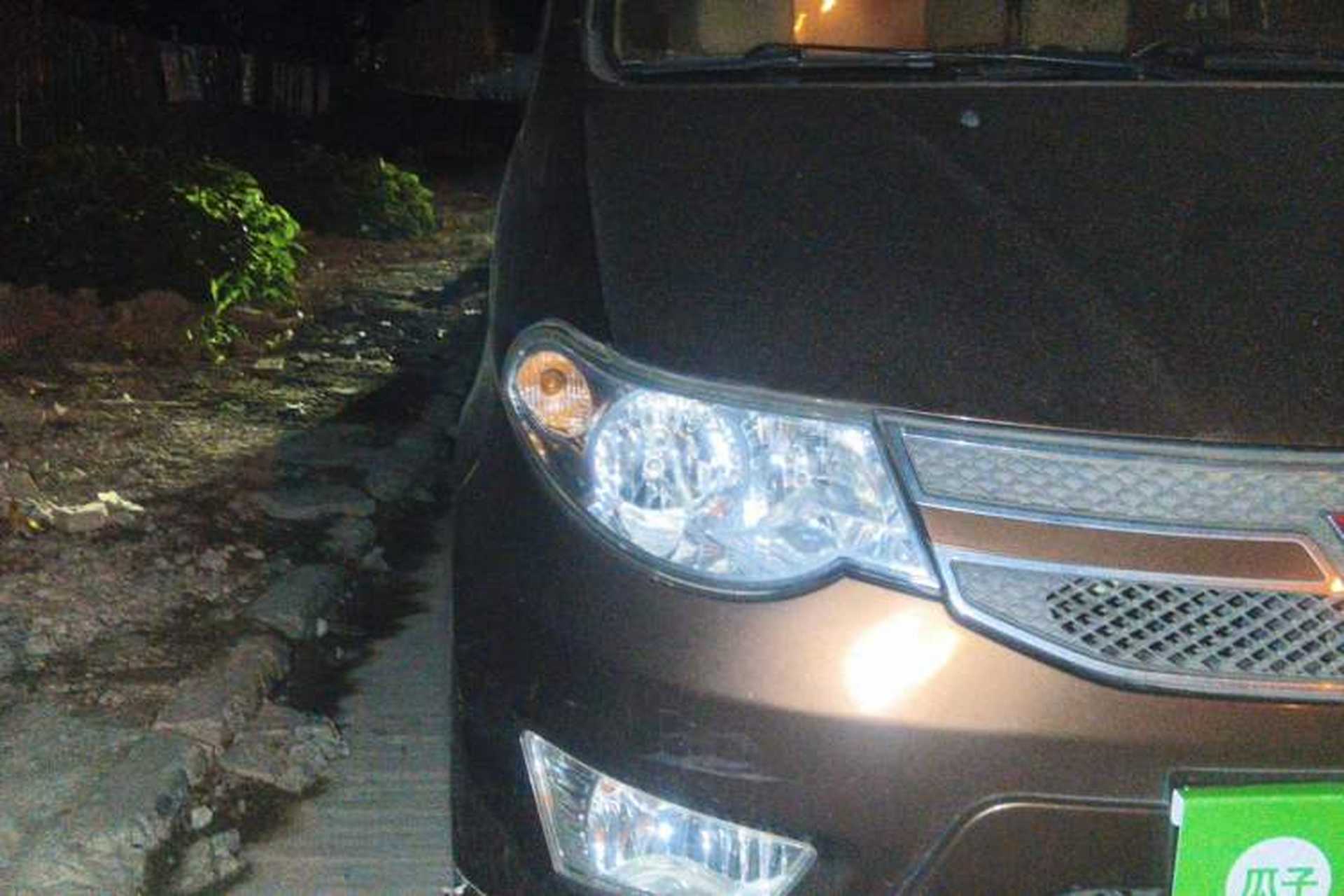 Used Wuling Hongguang 2016 1.5L Restyled S Comfort Version Right Front Headlight