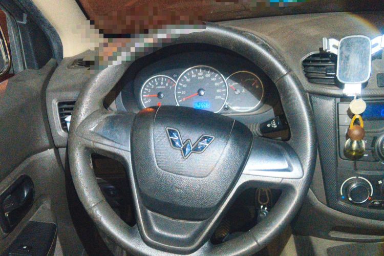 Used Wuling Hongguang 2016 1.5L Restyled S Comfort Version Steering Wheel