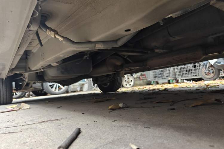 Used Wuling Hongguang 2016 1.5L S Comfort Version Chassis Front Right