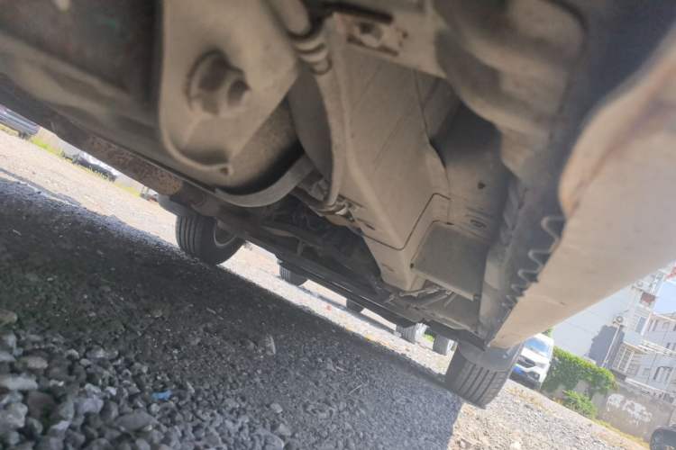 Used Wuling Hongguang 2016 1.5L S Comfort Version Chassis Rear Right