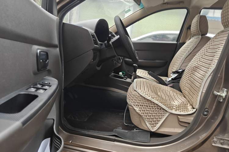 Used Wuling Hongguang 2016 1.5L S Comfort Version Driver Seat