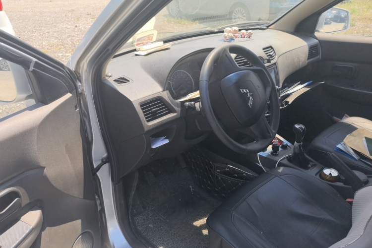 Used Wuling Hongguang 2016 1.5L S Comfort Version Driver Seat