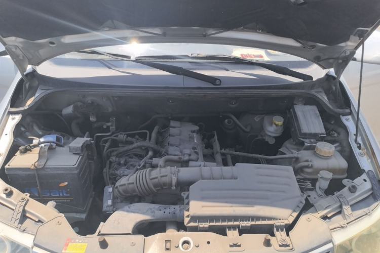 Used Wuling Hongguang 2016 1.5L S Comfort Version Engine Bay