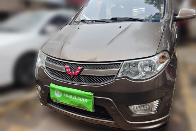 Used Wuling Hongguang 2016 1.5L S Comfort Version Front