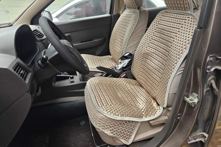 Used Wuling Hongguang 2016 1.5L S Comfort Version Left Front Seat