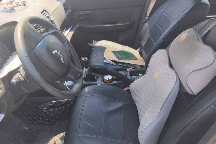 Used Wuling Hongguang 2016 1.5L S Comfort Version Left Front Seat