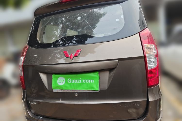 Used Wuling Hongguang 2016 1.5L S Comfort Version Rear