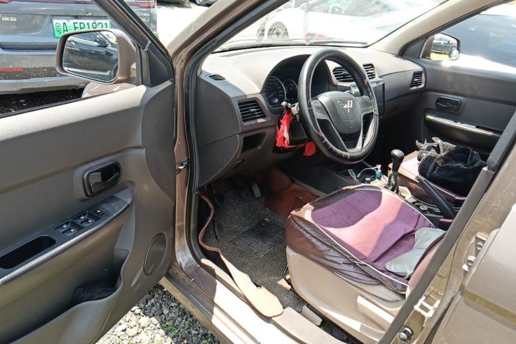 Used Wuling Hongguang 2016 1.5L Restyled S Comfort Version Driver Seat