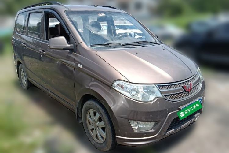 Used Wuling Hongguang 2016 1.5L Restyled S Comfort Version Front Right 45 Deg