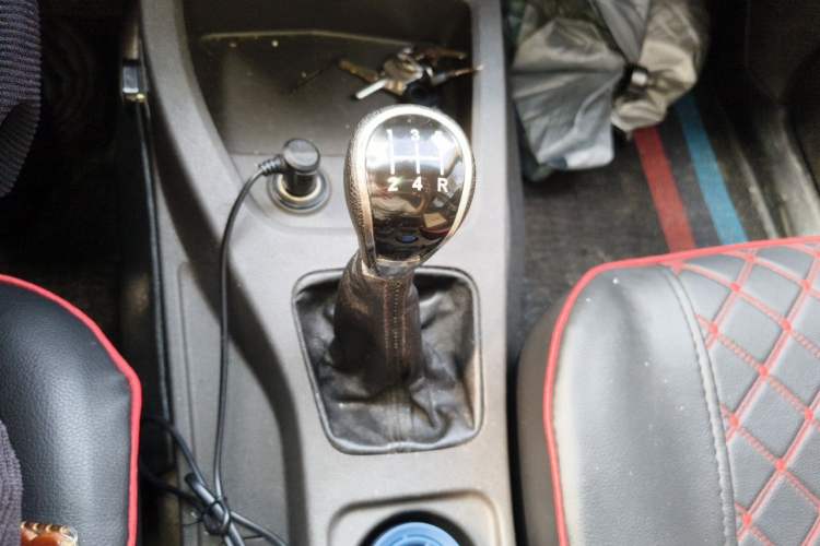 Used Wuling Hongguang 2016 1.5L Restyled S Comfort Version Gear Lever