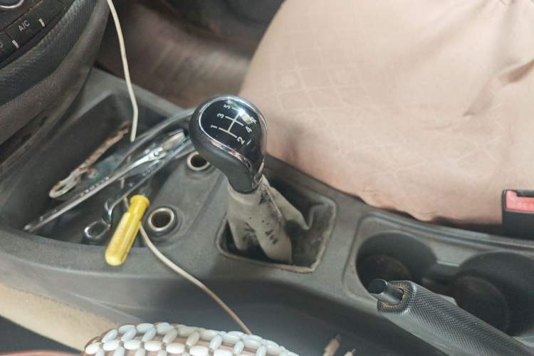 Used Wuling Hongguang 2016 1.5L S Comfort Version Gear Lever