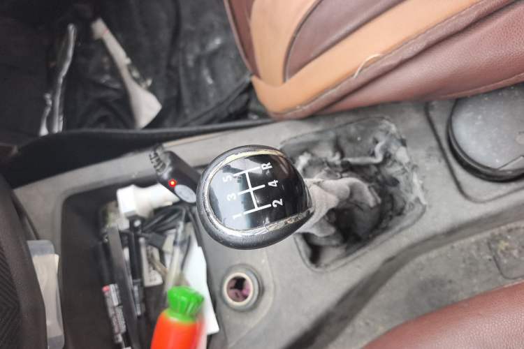 Used Wuling Hongguang 2016 1.5L Restyled S Comfort Version Gear Lever