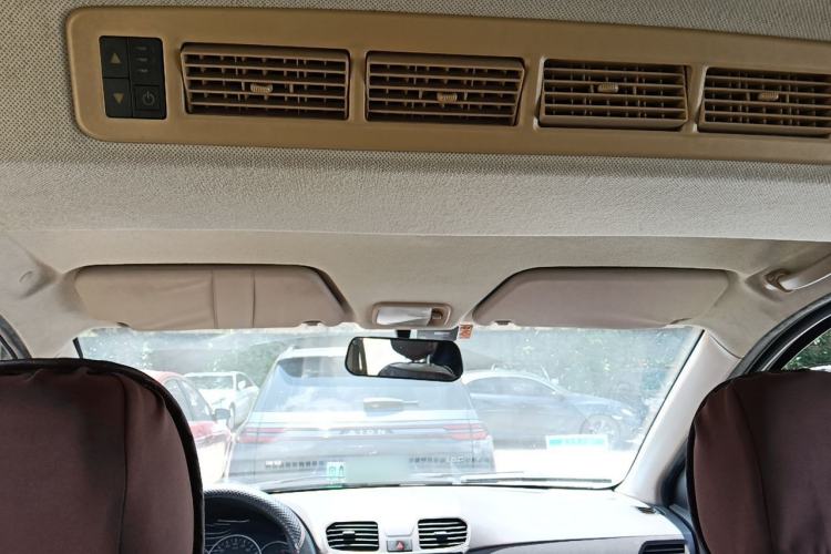 Used Wuling Hongguang 2016 1.5L Restyled S Comfort Version Headliner