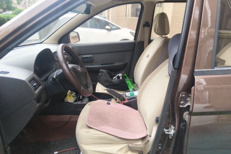 Used Wuling Hongguang 2016 1.5L Restyled S Comfort Version Left Front Seat