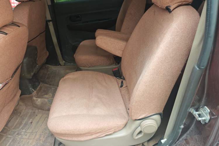 Used Wuling Hongguang 2016 1.5L S Comfort Version Left Rear Seat