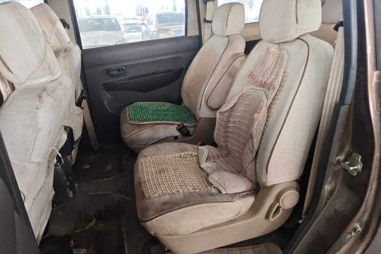 Used Wuling Hongguang 2016 1.5L Restyled S Comfort Version Left Rear Seat