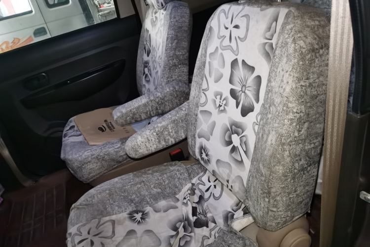 Used Wuling Hongguang 2016 1.5L Restyled S Comfort Version Left Rear Seat