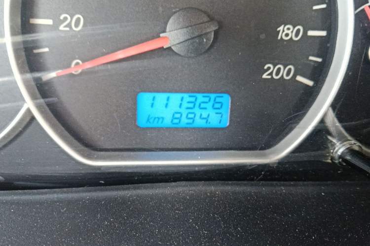 Used Wuling Hongguang 2016 1.5L Restyled S Comfort Version Odometer Close Up