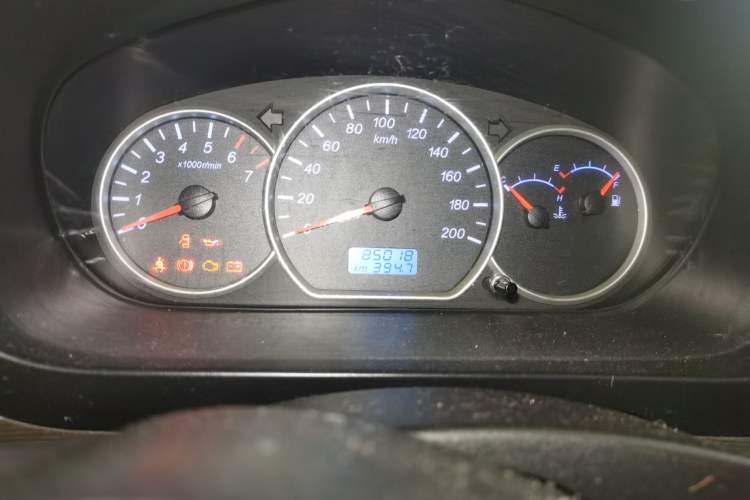 Used Wuling Hongguang 2016 1.5L Restyled S Comfort Version Odometer Close Up