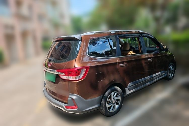 Used Wuling Hongguang 2016 1.5L S1 Deluxe Model China V-standard Rear Right 45 Deg