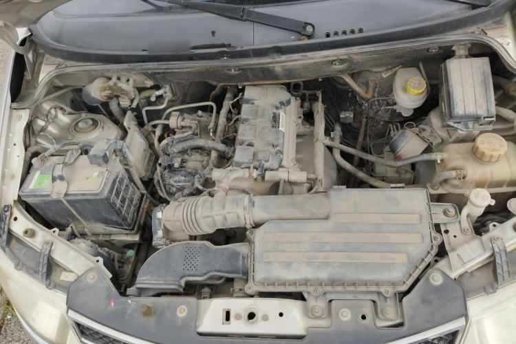 Used Wuling Hongguang 2016 1.5L Restyled S Comfort Version Engine Bay