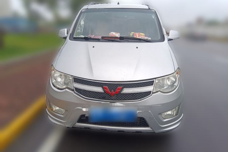 Used Wuling Hongguang 2016 1.5L Restyled S Comfort Version Front