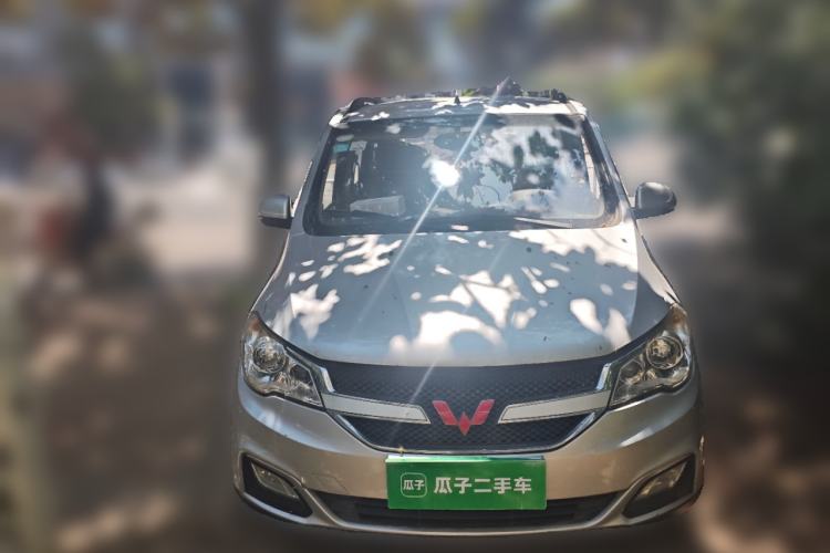 Used Wuling Hongguang 2016 1.5L S Comfort Version Front