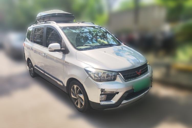 Used Wuling Hongguang 2016 1.5L S1 Deluxe Model China V-standard Front Right 45 Deg