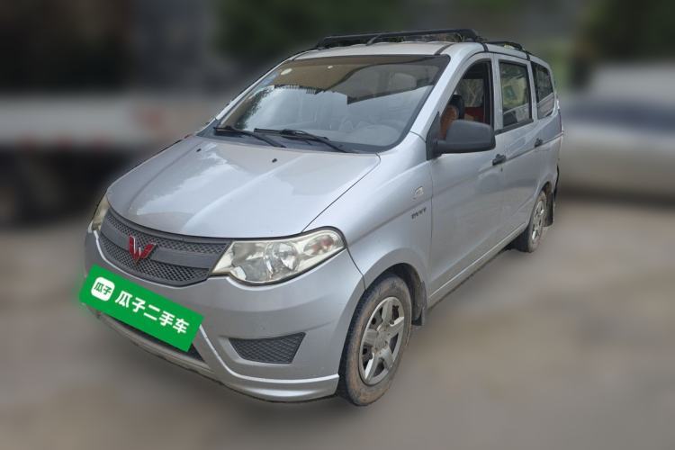 Ojetý Wuling Hongguang 2016 1.5L S Comfort Version Guazi used car, China used car export, Used car for sale, Used cars, Cheapest cars for sale