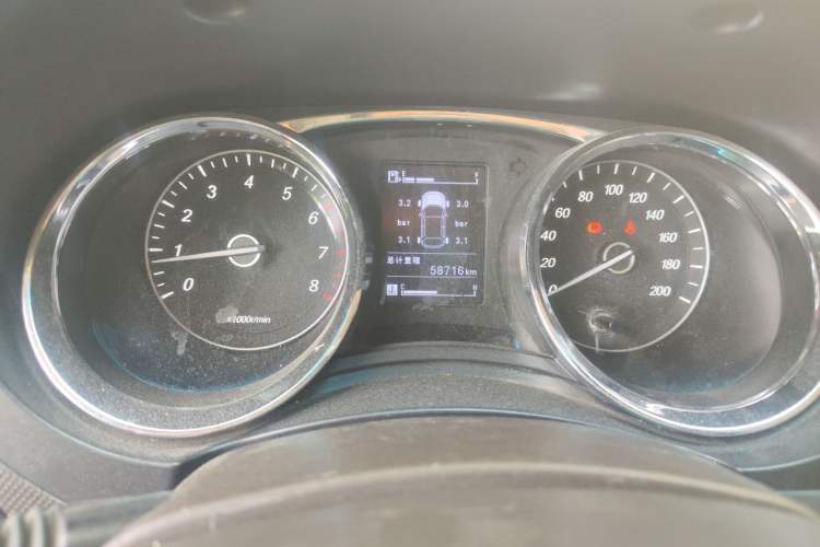 Used Wuling Hongguang 2016 1.5L S1 Deluxe Model China V-standard Instrument Cluster