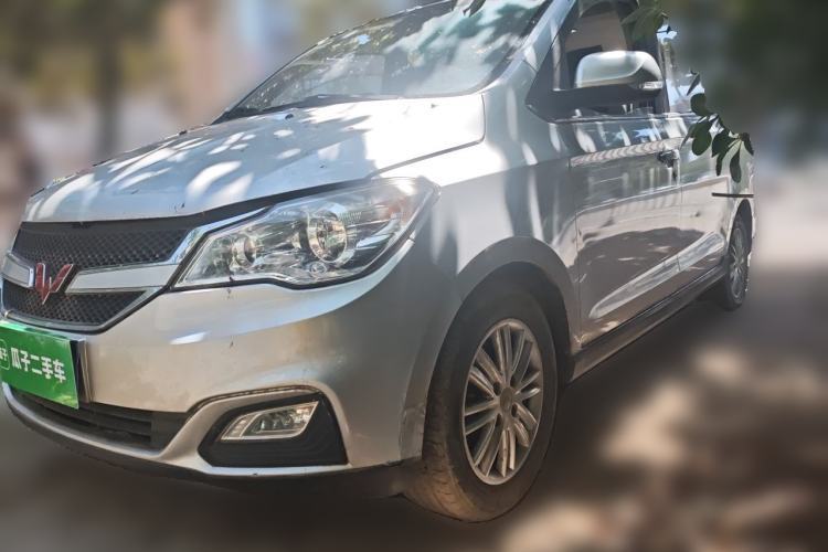 Used Wuling Hongguang 2015 1.5L S1 Comfort China V Standard Guazi used car, China used car export, Used car for sale, Used  cars, Cheapest cars for sale