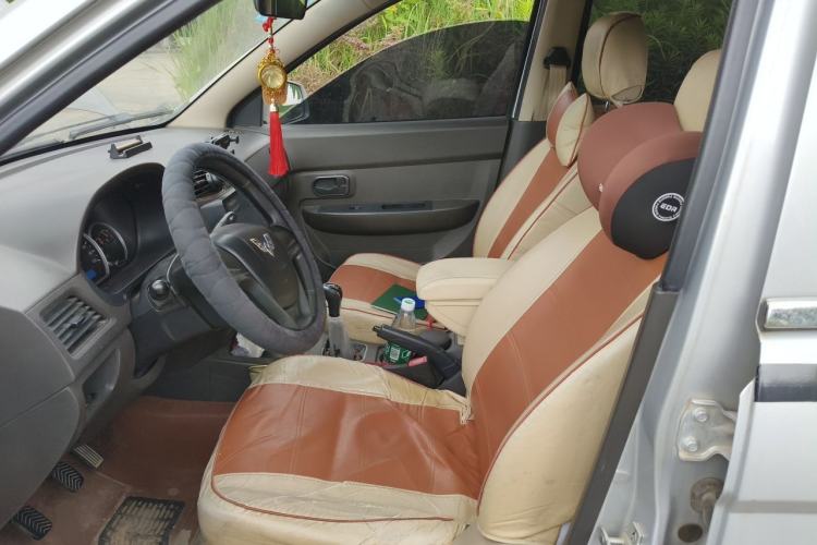 Used Wuling Hongguang 2016 1.5L Restyled S Comfort Version Left Front Seat