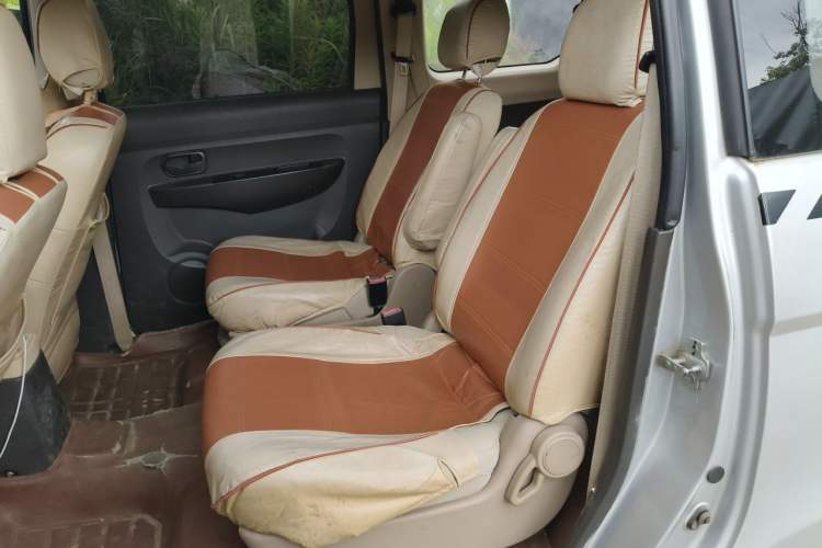 Used Wuling Hongguang 2016 1.5L Restyled S Comfort Version Left Rear Seat