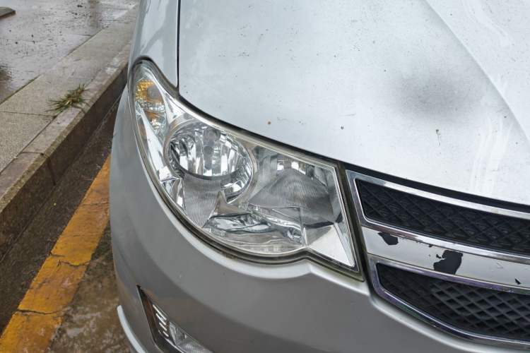 Used Wuling Hongguang 2016 1.5L Restyled S Comfort Version Right Front Headlight