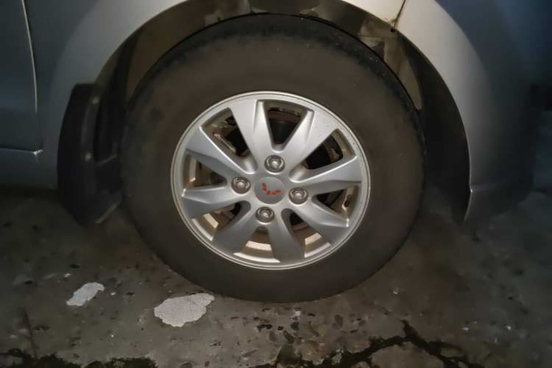 Used Wuling Hongguang 2016 1.5L S Comfort Version Right Front Wheel Hub