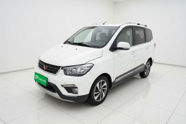 Wuling Hongguang 2016 1.5L S1 Deluxe Model China V-standard usado