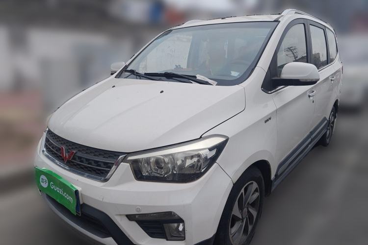 Ojetý Wuling Hongguang 2016 1.5L S1 Deluxe Model China V-standard Guazi used car, China used car export, Used car for sale, Used cars, Cheapest cars for sale