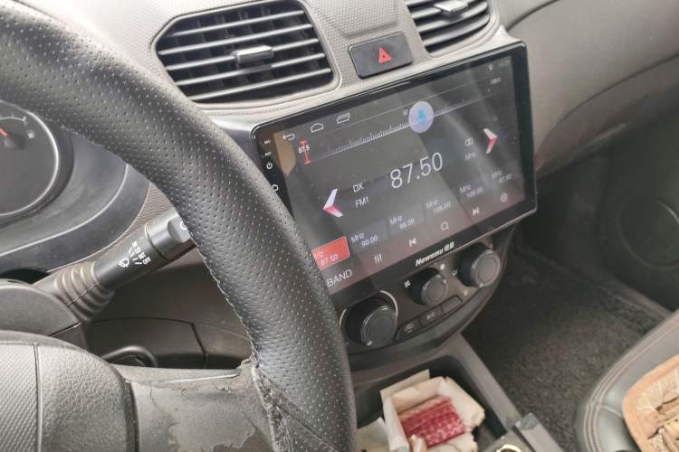 Used Wuling Hongguang 2016 1.5L Restyled S Comfort Version Audio And AC Panel