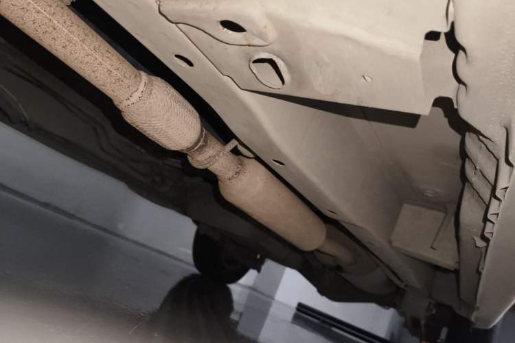Used Wuling Hongguang 2016 1.5L Restyled S Comfort Version Chassis Front Left