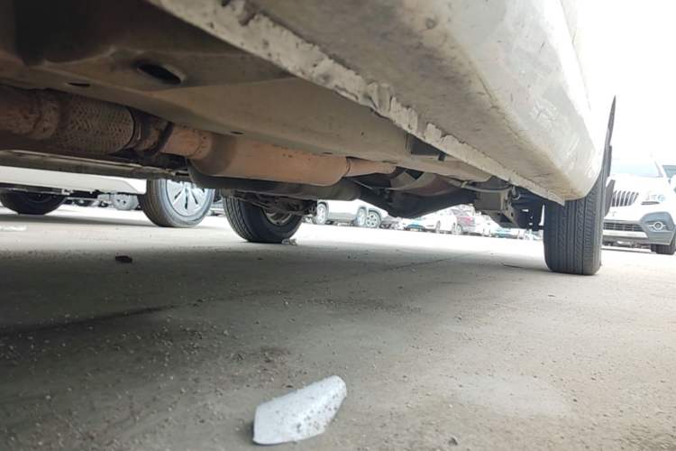 Used Wuling Hongguang 2016 1.5L S Comfort Version Chassis Front Left