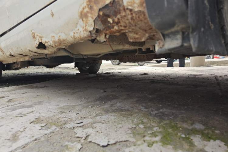 Used Wuling Hongguang 2016 1.5L S Comfort Version Chassis Front Right