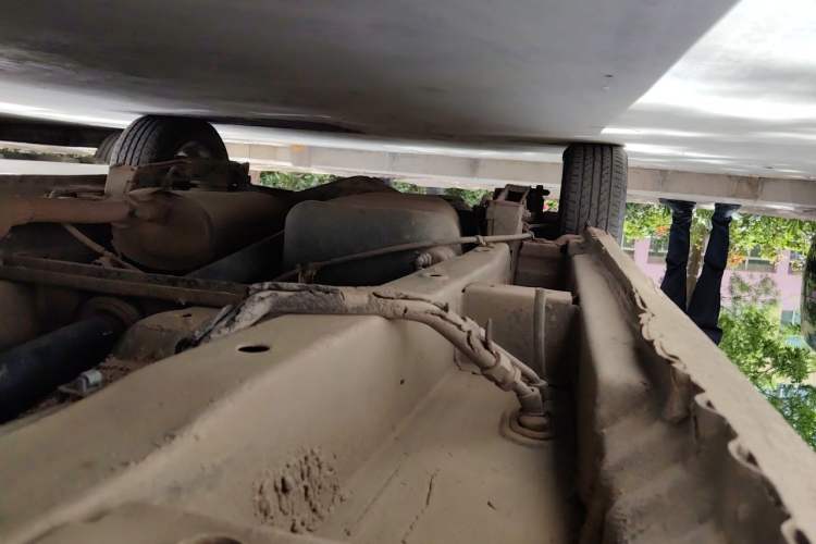 Used Wuling Hongguang 2016 1.5L S Comfort Version Chassis Front Right