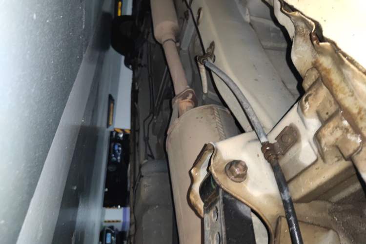 Used Wuling Hongguang 2016 1.5L S Comfort Version Chassis Rear Left
