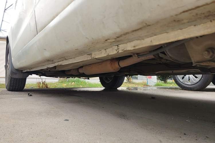 Used Wuling Hongguang 2016 1.5L S Comfort Version Chassis Rear Left